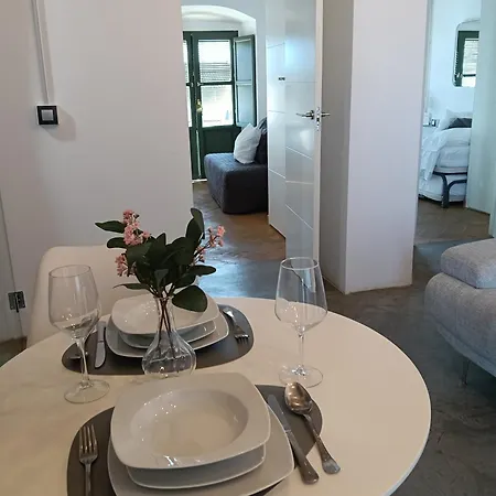 Apartman Corredera Travel 4 *