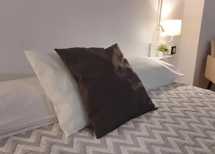 Διαμέρισμα Corredera Travel 4 *