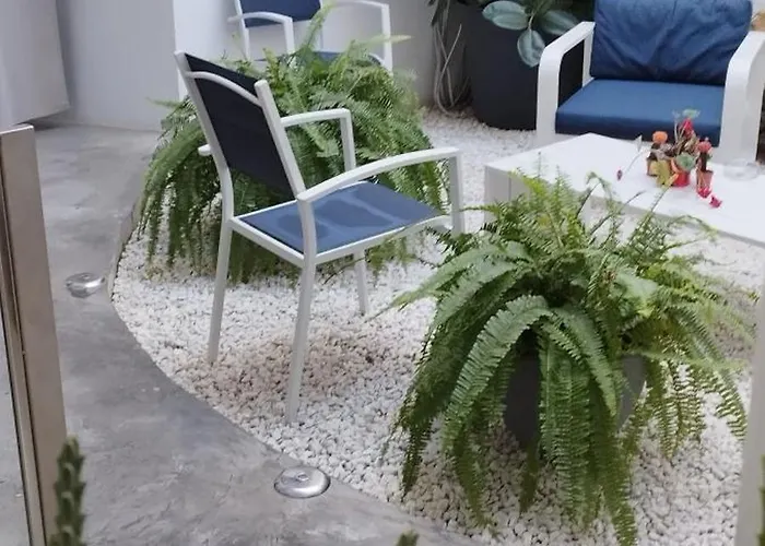 Corredera Travel 4 * 科爾多瓦